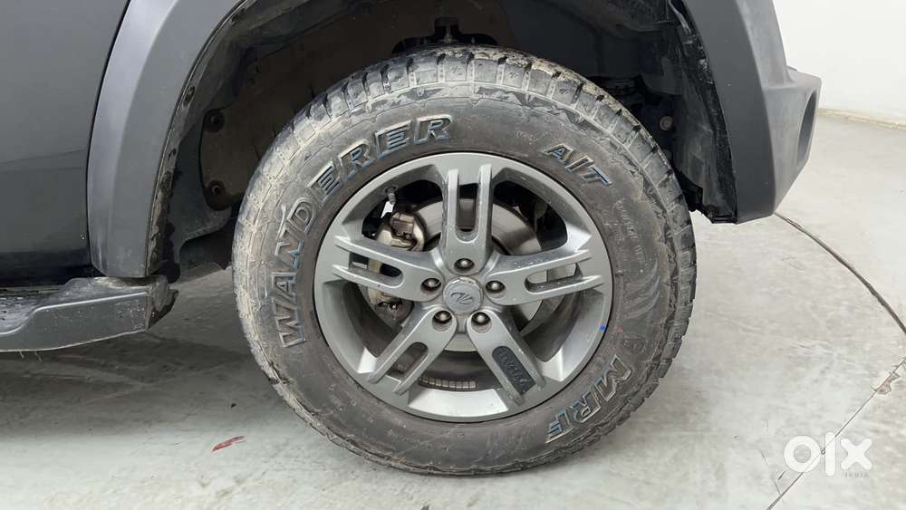 Mahindra Thar 2.0 Lx Hard Top Petrol At 4 Rwd, 2022, Petrol