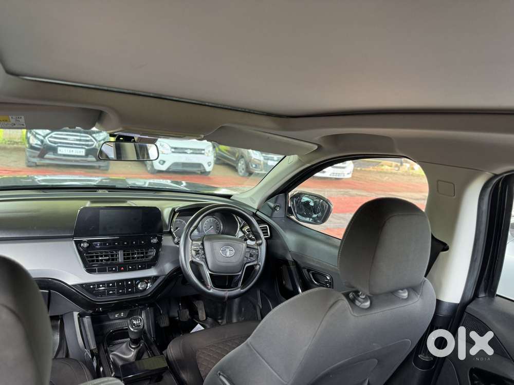 Tata Harrier 2.0 Kryotec Xt Plus Dark Edition, 2021, Diesel