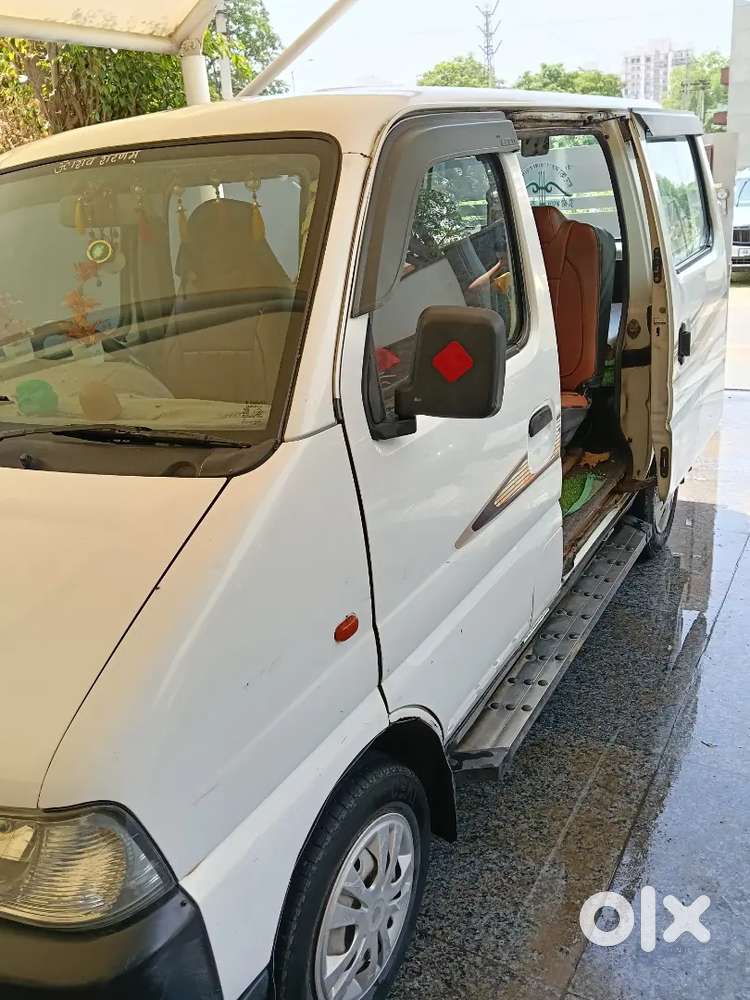 Maruti Suzuki Eeco 2017