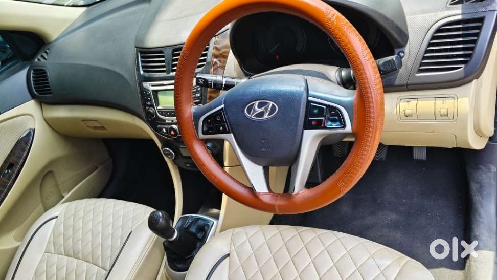 Hyundai Fluidic Verna, 2012
