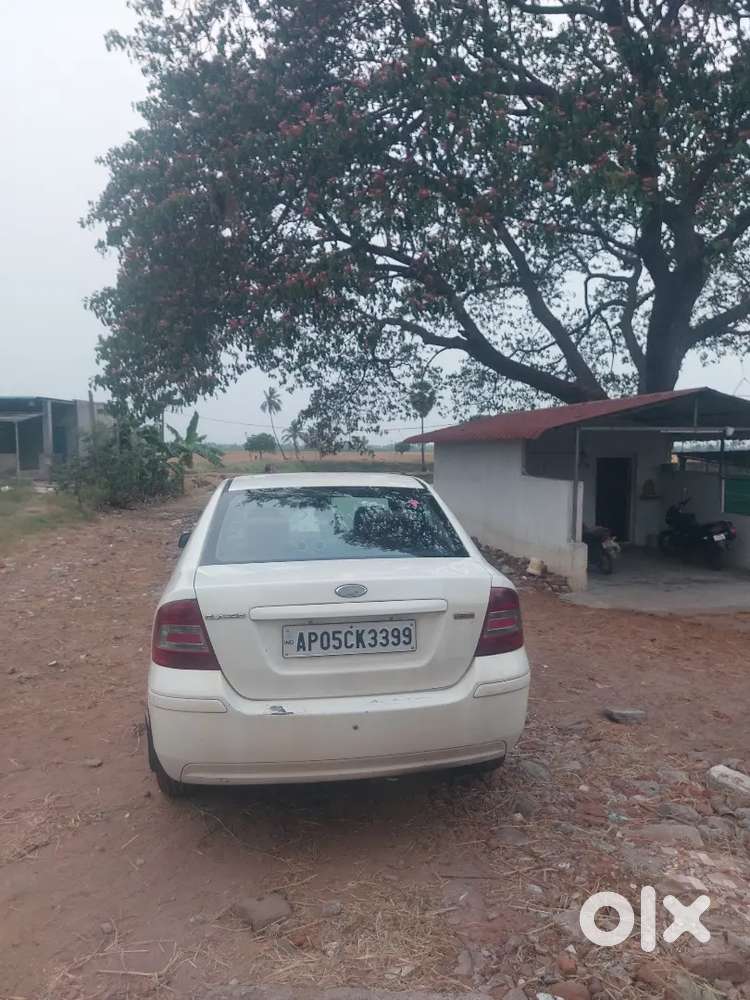 Ford Fiesta 2013 Diesel 90000 Km Driven