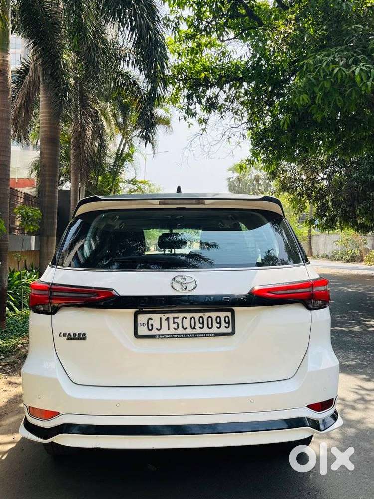 Toyota Fortuner Leader Edition (at), 2024, Diesel