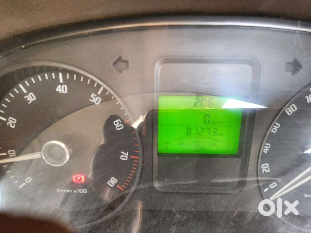 Skoda Rapid 2013-2016 1.6 Mpi At Elegance, 2011, Petrol