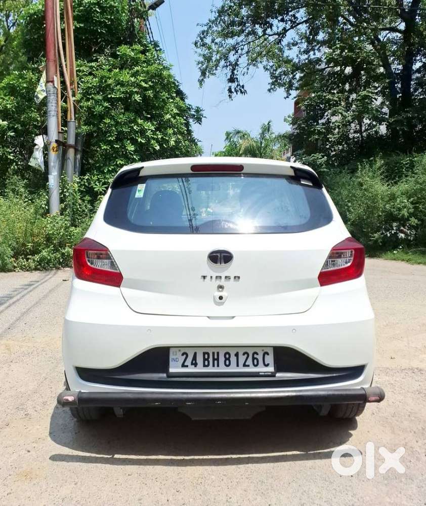 Tata Tiago 1.2 Revotron Xt (o), 2024, Petrol