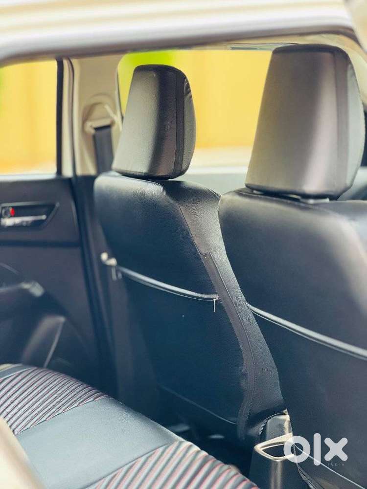 Maruti Suzuki Swift Vvt Zxi, 2023, Petrol