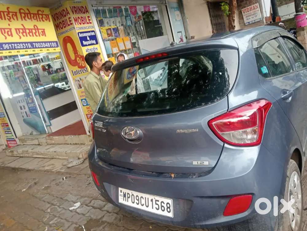 Hyundai Grand I10 2016 Petrol Well Maintained