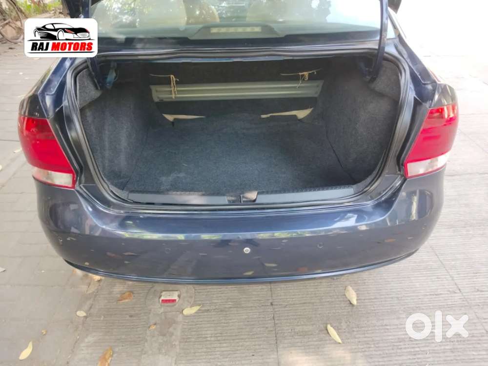 Volkswagen Vento 1.2l Tsi Highline Plus At Petrol, 2015, Petrol