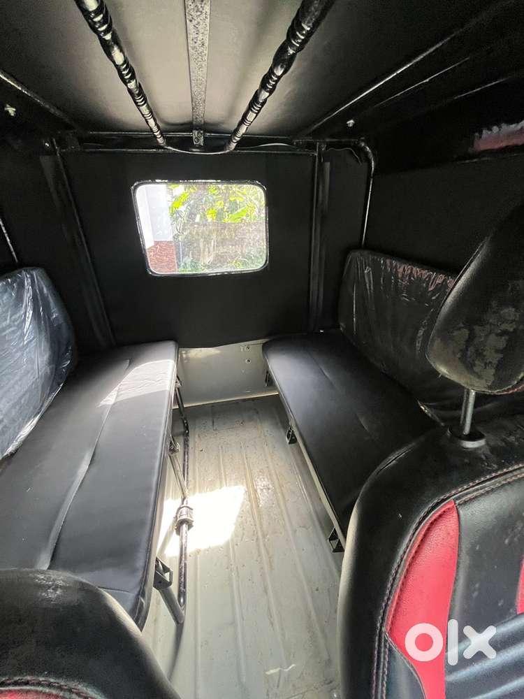 Mahindra Jeep Classic 1995
