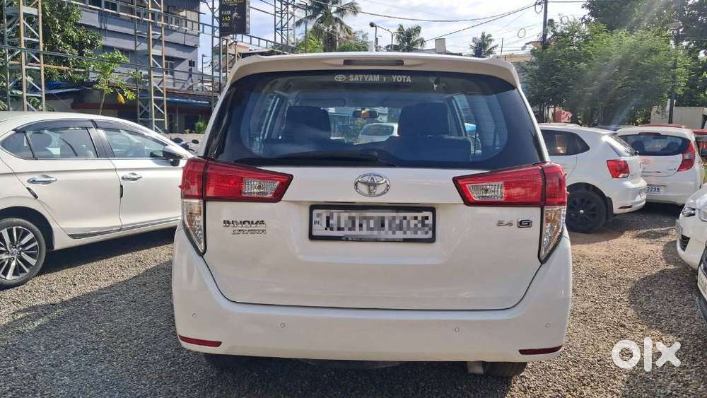 Toyota Innova Crysta 2.4 G Mt 7 Str, 2019, Diesel