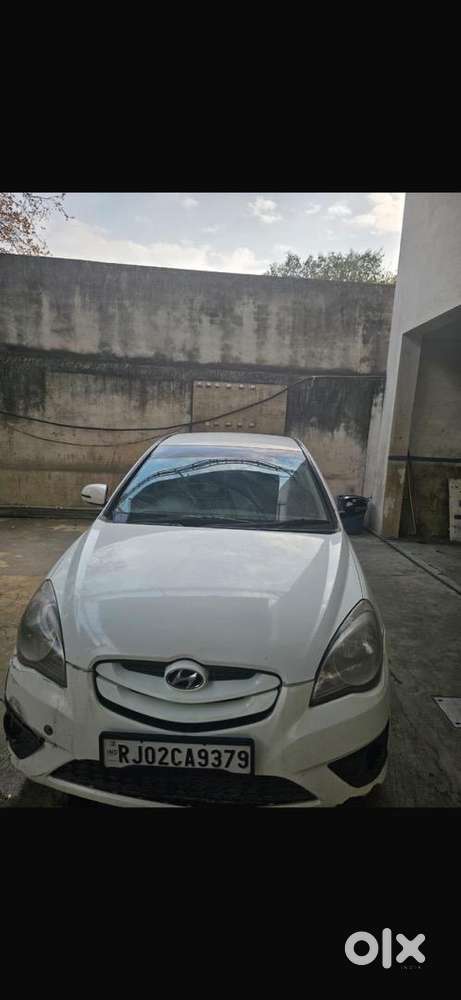 Hyundai Verna 2010 Petrol Cng Good Condition