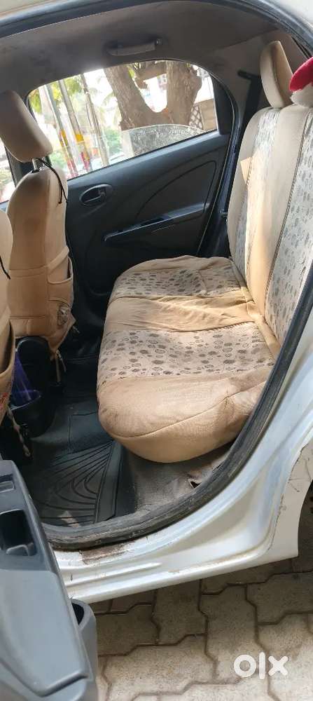 Toyota Etios Liva 2013 Petrol 100000 Km Driven
