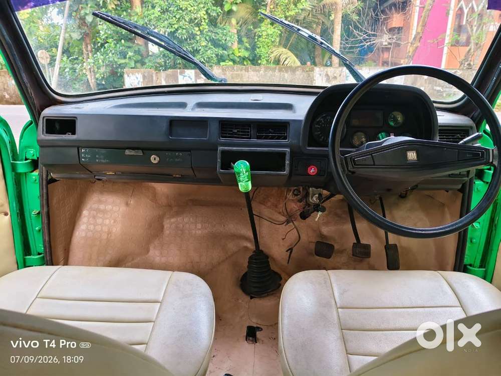 Ambassador Classic 1500 1997