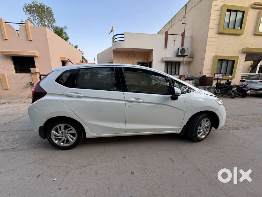 Honda Jazz Hybrid 2016 Model
