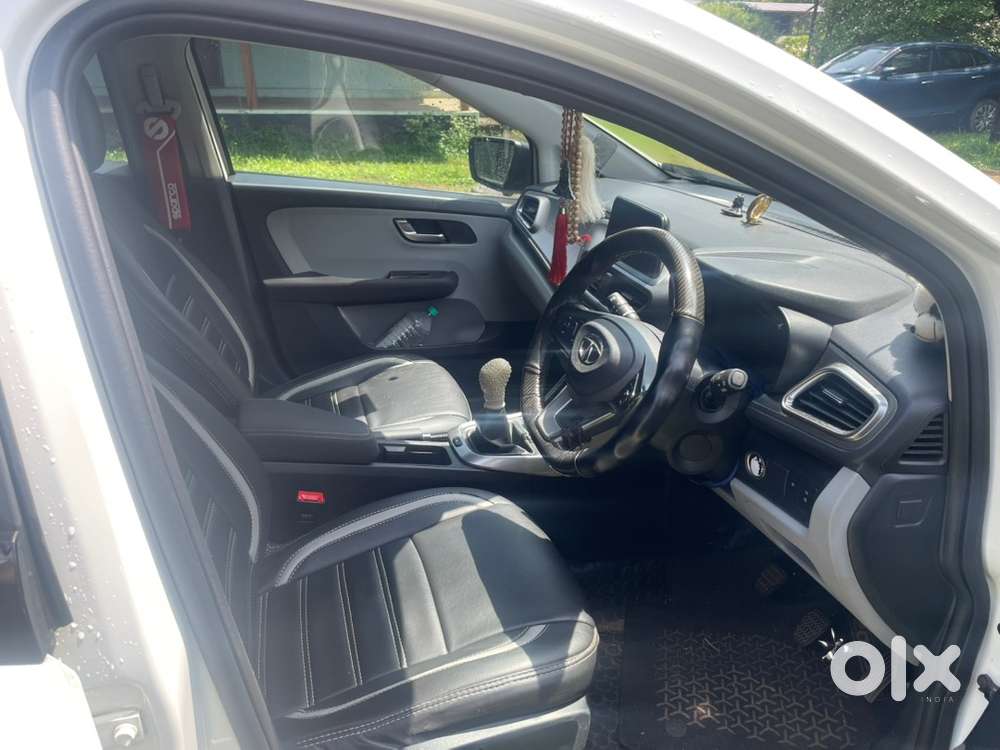 Tata Altroz Petrol 2020