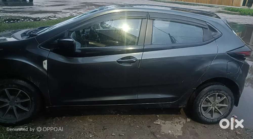 Tata Altroz 2020 Petrol 57600 Km Driven