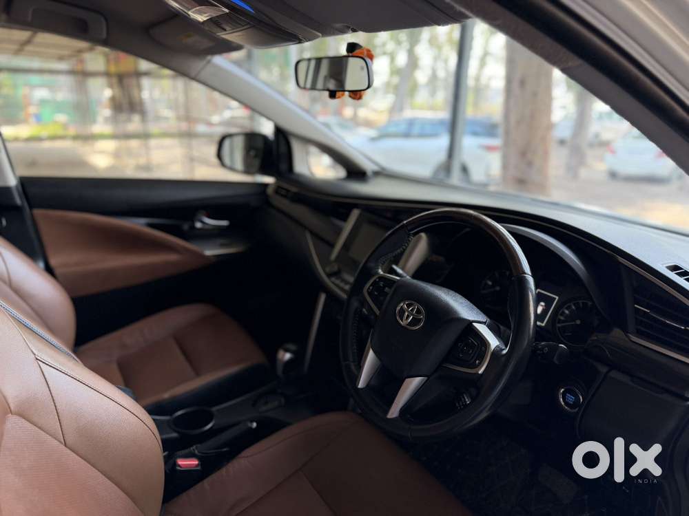 Toyota Innova Crysta Zx 2.4 Diesel 7 Seater, 2021, Diesel