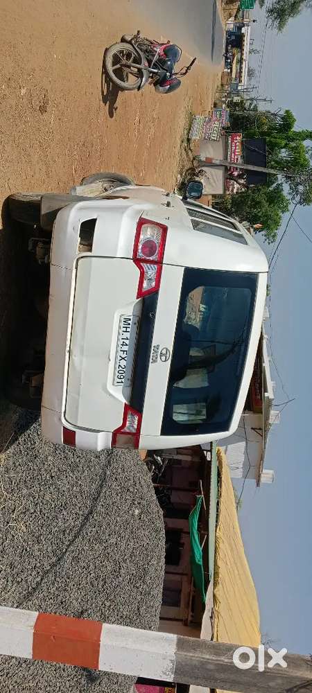 Tata Sumo Grande 2017 Diesel 50000 Km Driven