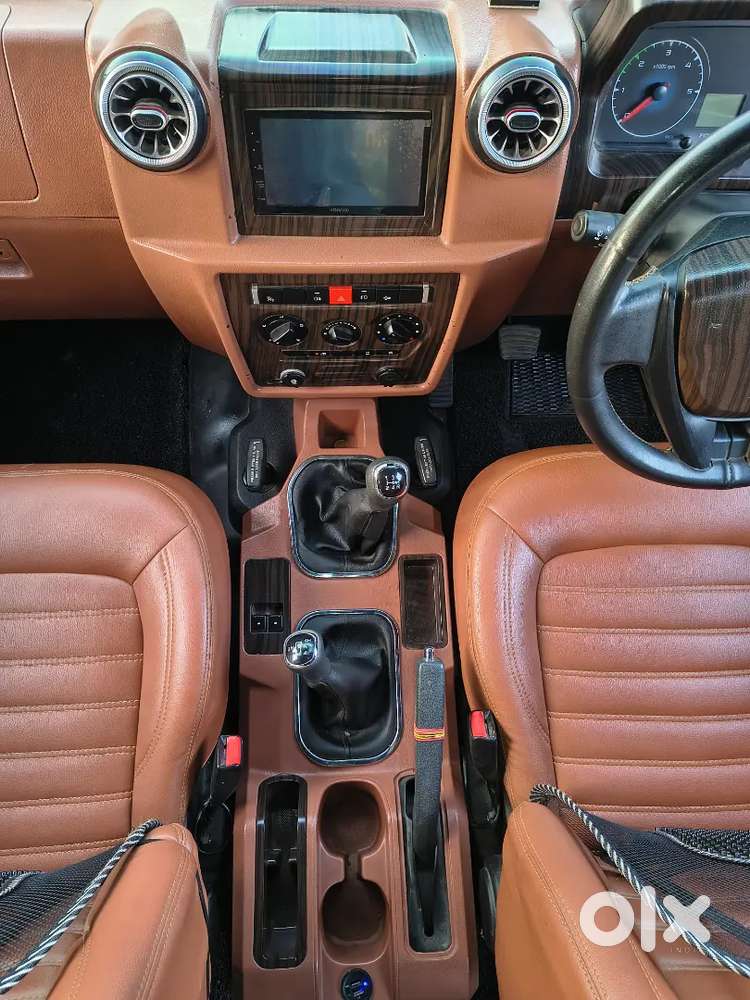 Force Motors Gurkha 4×4×4