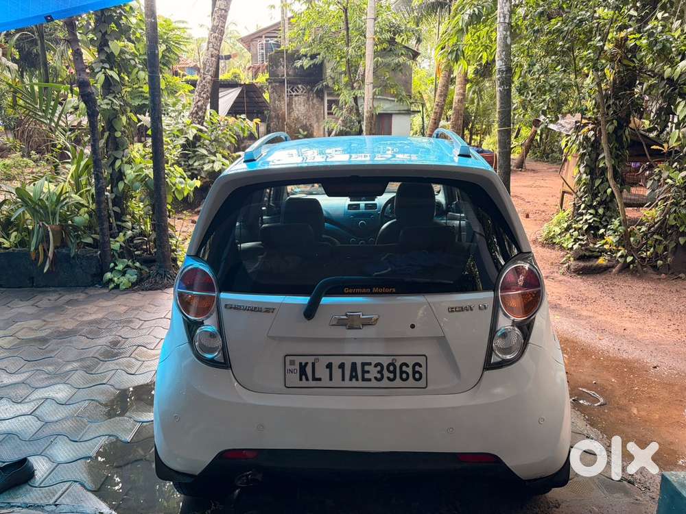 Chevrolet Beat Petrol 2012