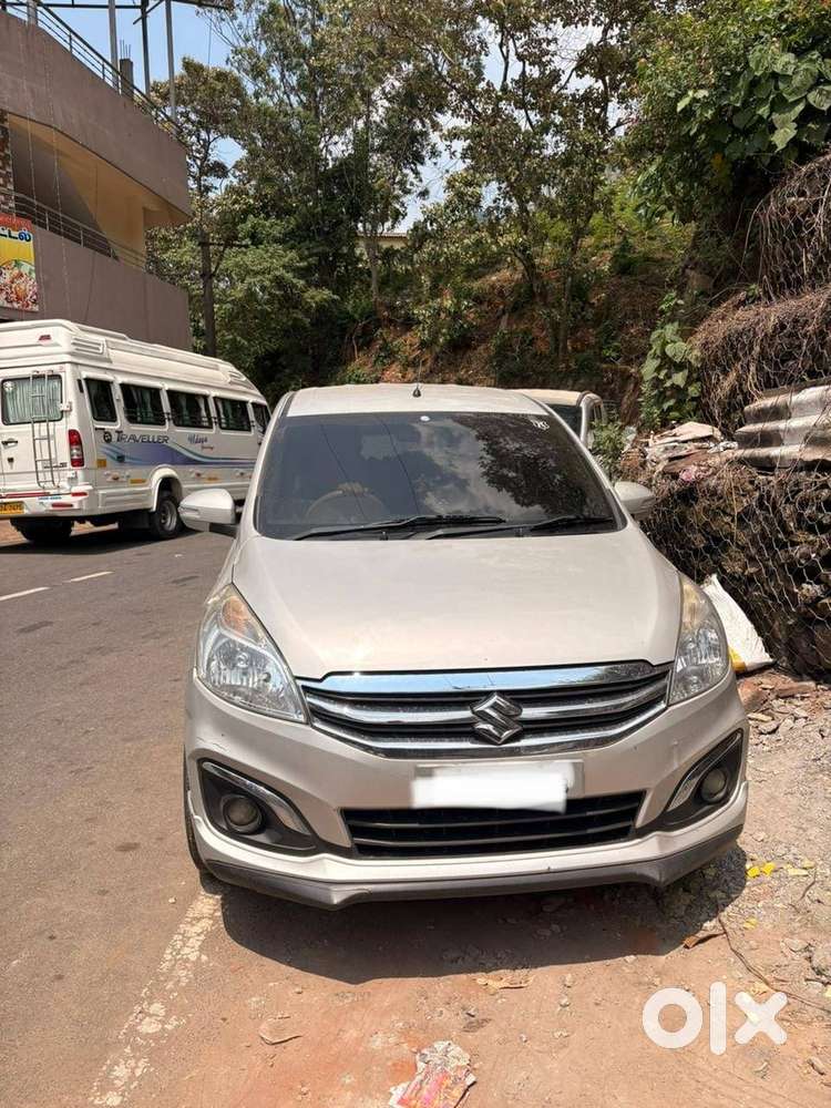 Ertiga Zxi Plus Top Model