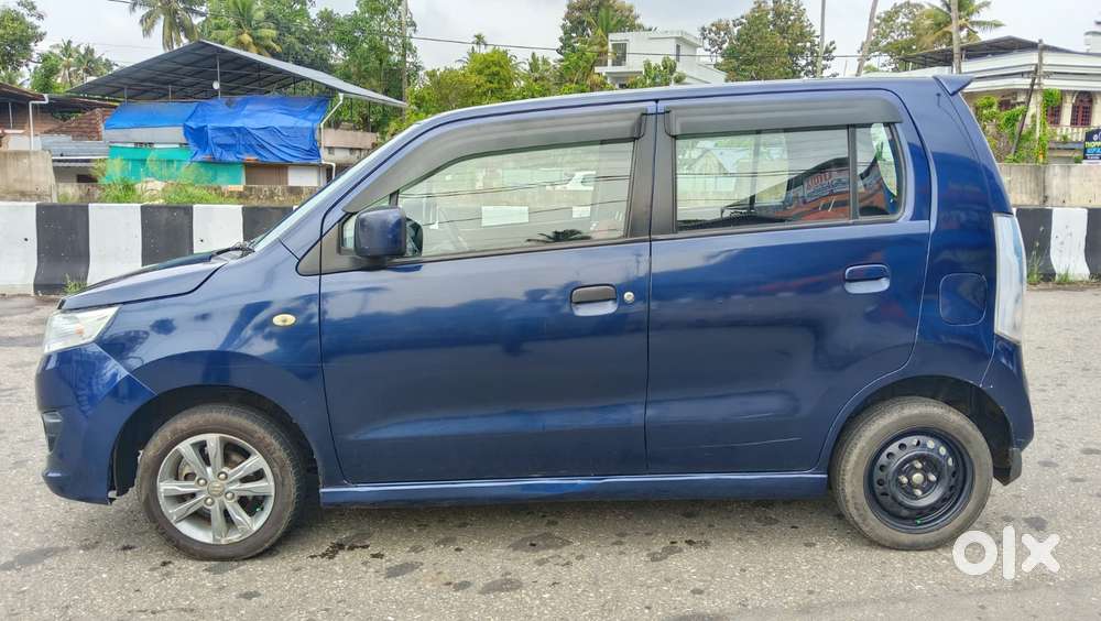 Maruti Suzuki Wagon R Stingray Vxi, 2013, Petrol