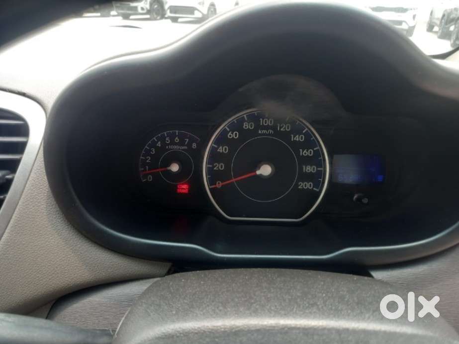 Hyundai I10 Magna 1.1l, 2012, Petrol