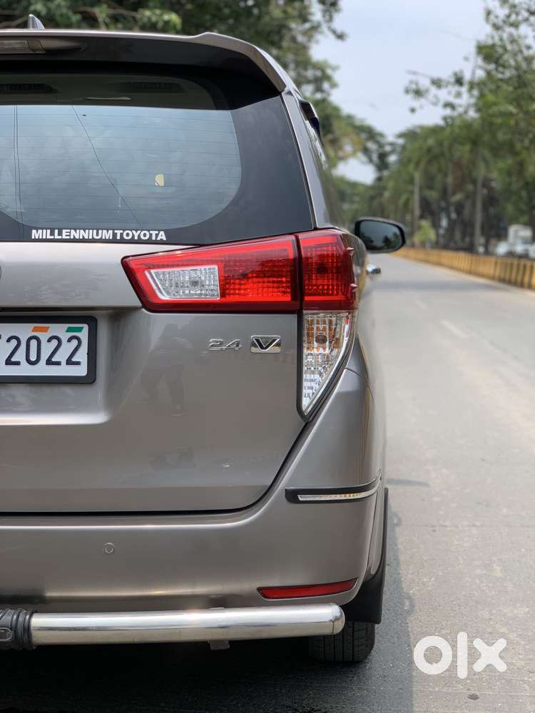 Toyota Innova Crysta 2.4 Vx Mt 8s, 2018, Diesel