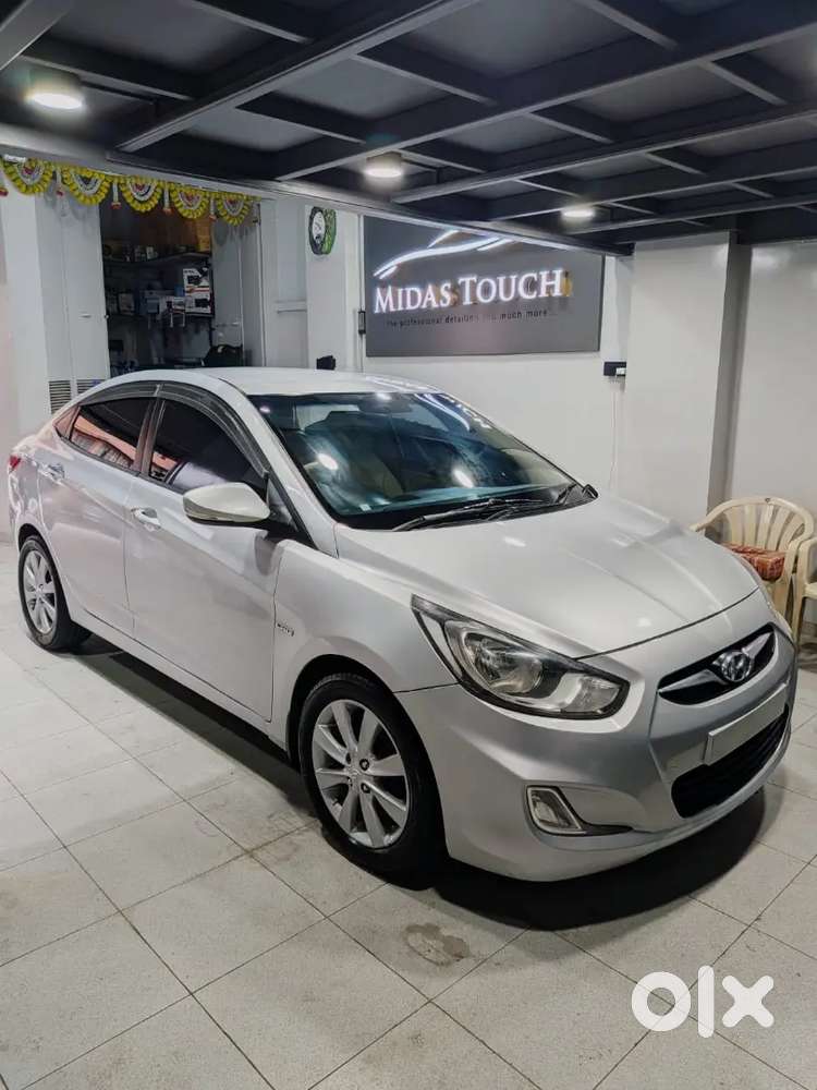 Ka22 Selling Verna Next To Showroom Condition