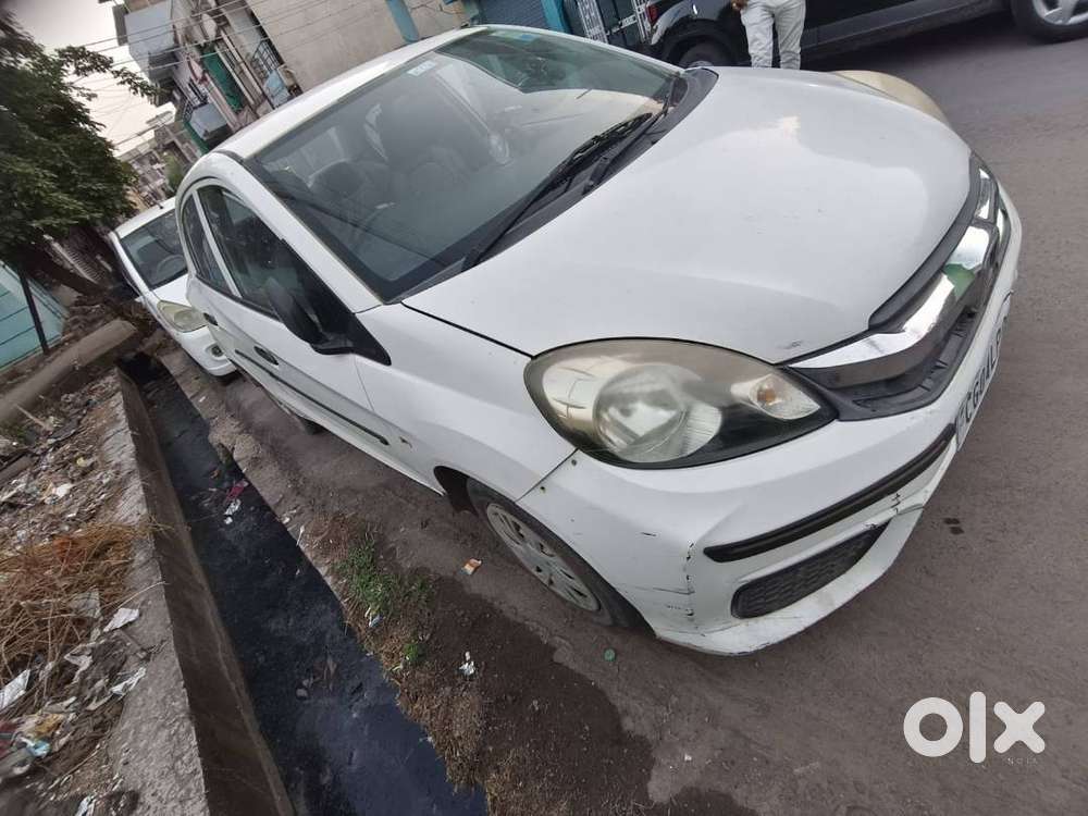 Honda Amaze 2016 Petrol