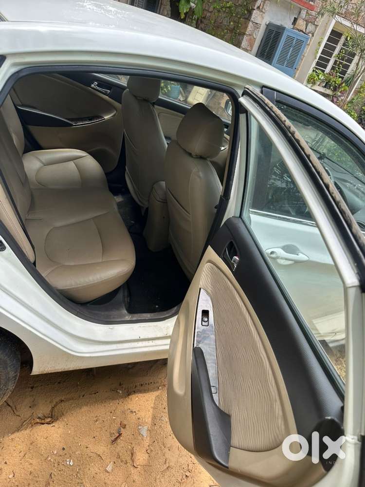 Hyundai Verna 2013 Diesel Manual