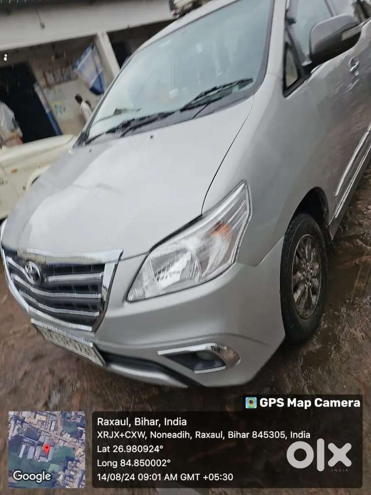 Toyota Innova 2014