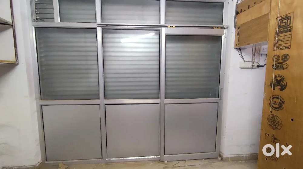Almunium slider door
