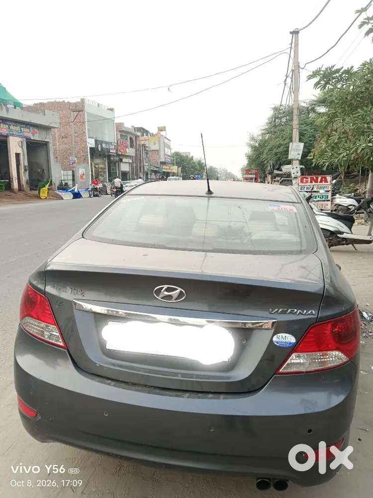 Hyundai Fluidic Verna 2013