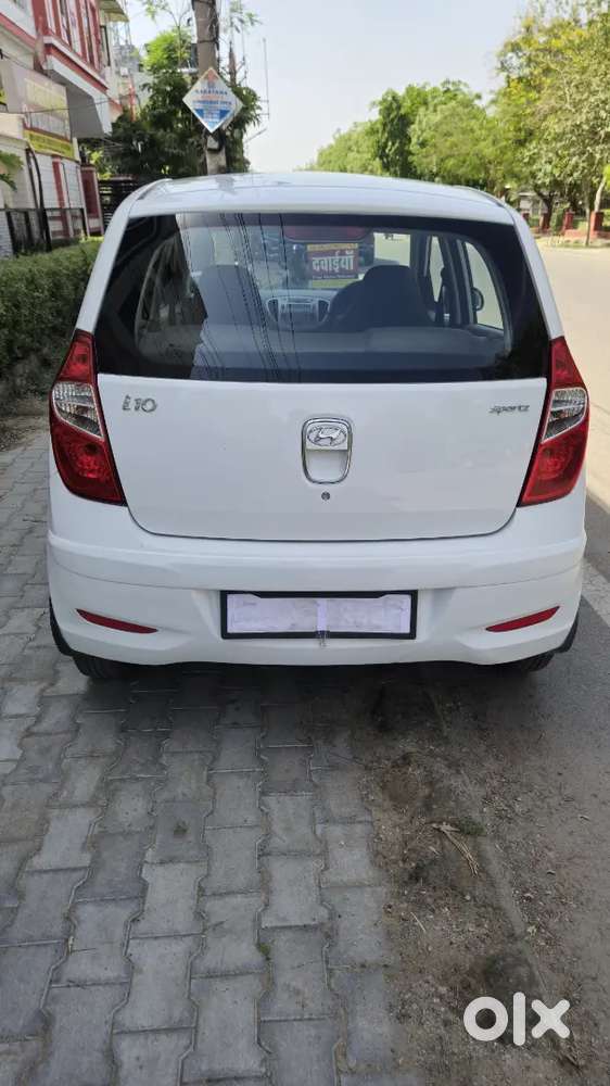 Hyundai I10 Sports All Original Jaipur No No Call Car 24