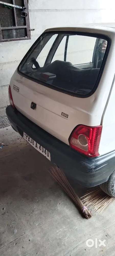 Maruti Suzuki 800 2006