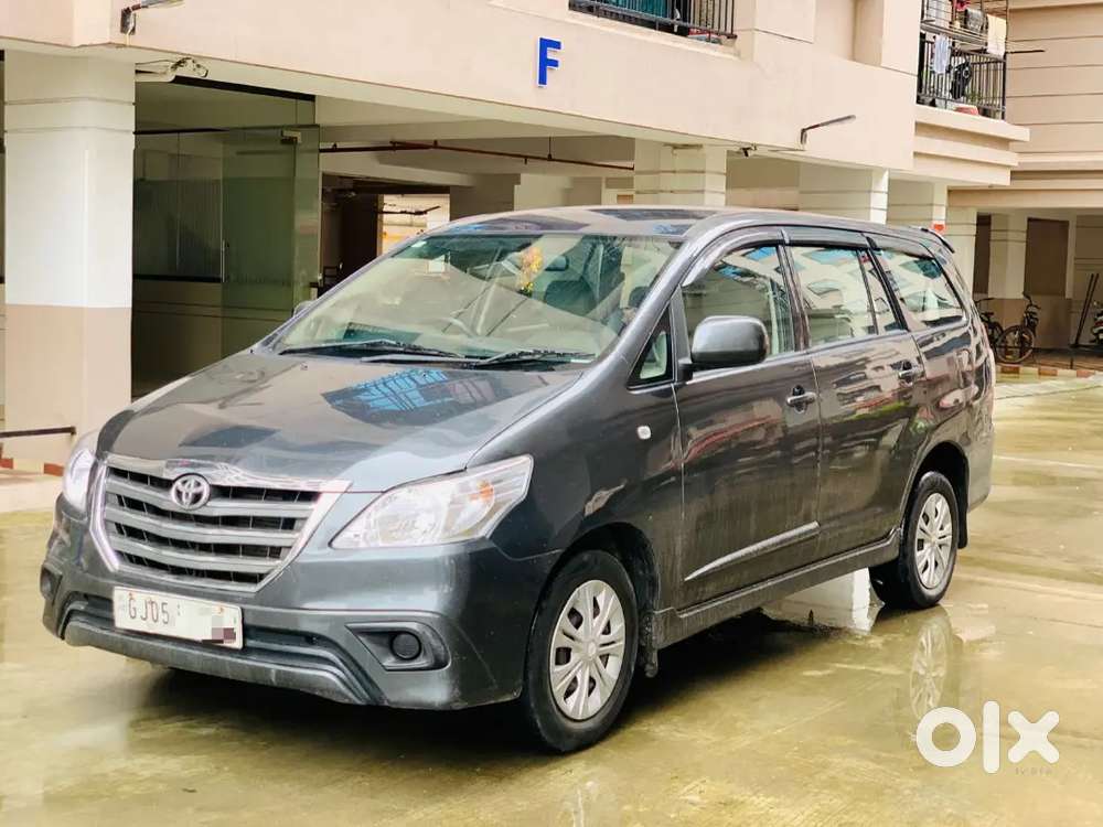 Toyota Innova 2.5 G 2015