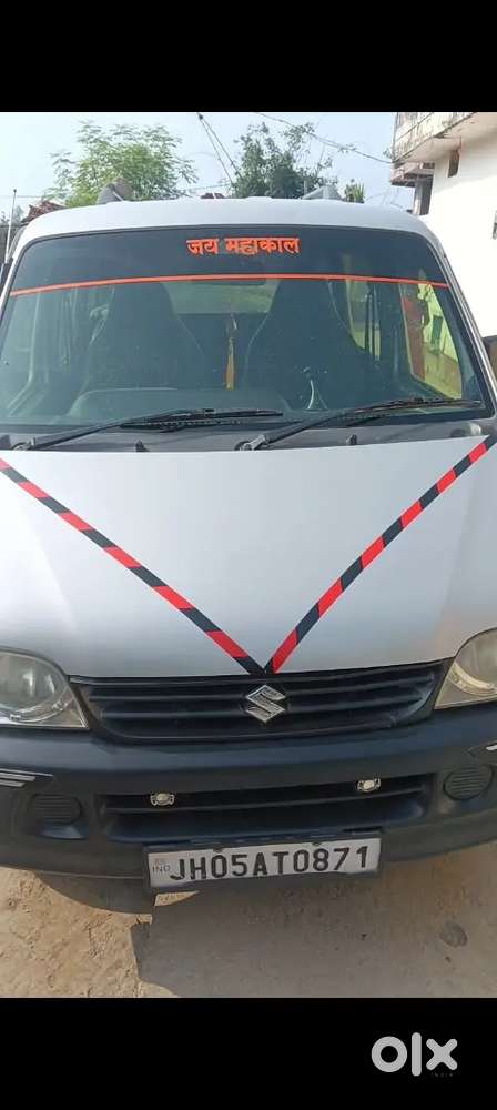 Maruti Suzuki Eeco 5 2013