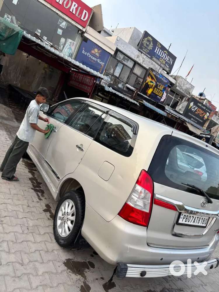 Ac Full Working  Tyar  Ok Ha Window  All Working