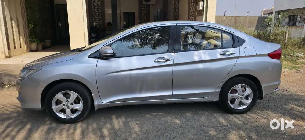 Honda City 2014 Cng & Hybrids 940000 Km Driven