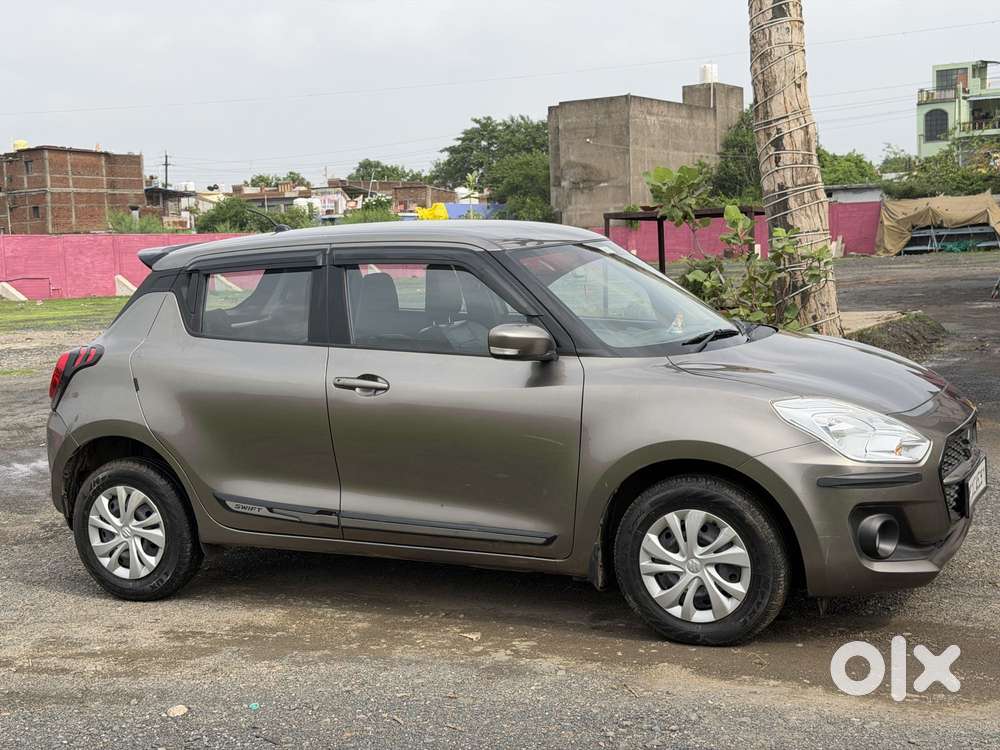 Maruti Suzuki Swift 1.2 Vxi (o), 2022, Petrol