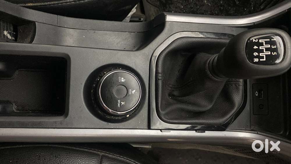 Tata Nexon 1.2 Revotron Xm, 2020, Petrol