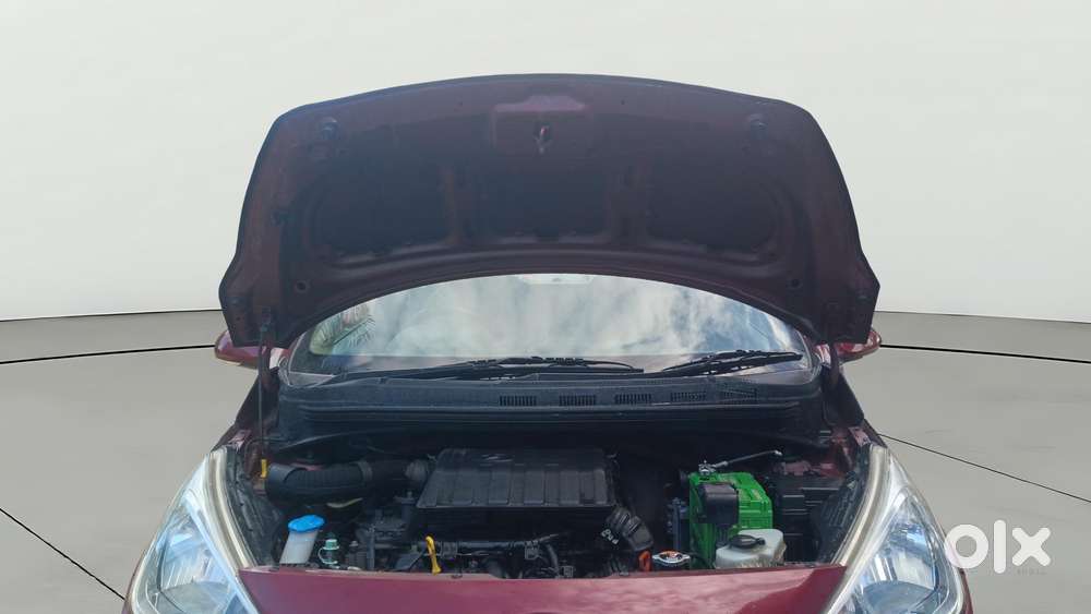 Hyundai Grand I10 2013-2016 At Sportz, 2014, Petrol