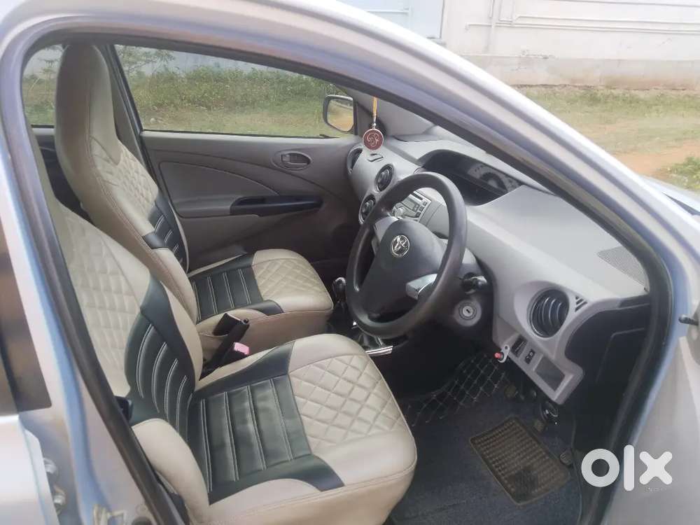 Toyota Etios 2011 Petrol