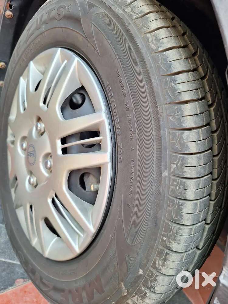 Hyundai I10 Magna 1.1 Petrol & Lpg Is A 5-seater Car