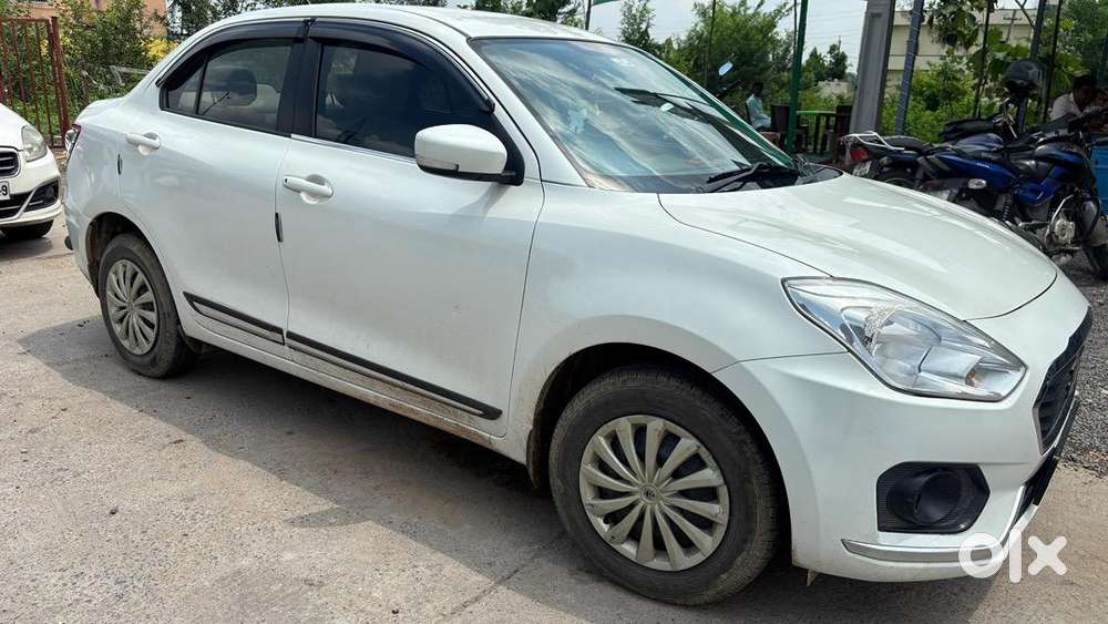 Maruti Suzuki Swift Dzire 2019 Petrol Well Maintained