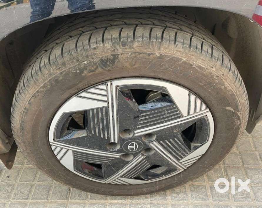 Tata Curvv Pure Plus S 1.2 Revotron Petrol 7dca, 2025, Petrol