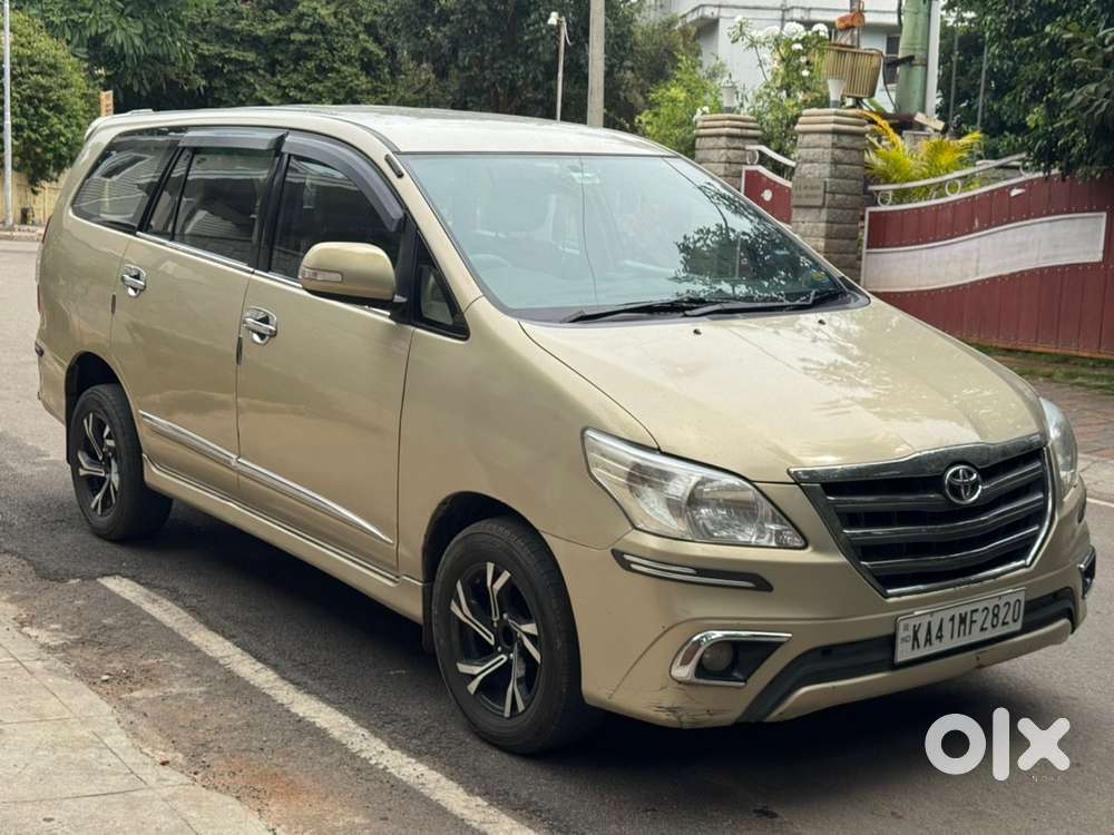 Toyota Innova 2.5 Vx 7s 2014 Model 2nd Owner In Pristine Condition!