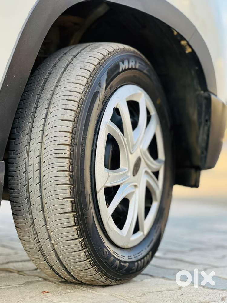 Mahindra Kuv 100 Mahindra-kuv-100-d75-k4-plus, 2016, Diesel