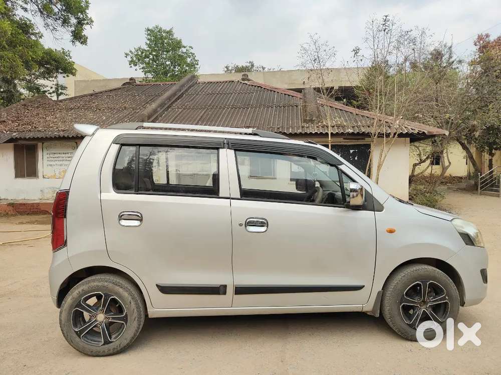 Maruti Suzuki Wagon R 2013 Petrol 131015 Km Well Maintained Condition