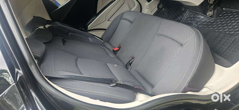 Mahindra Xuv300 W8 Diesel, 2021, Diesel